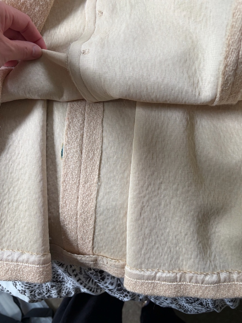 Vintage wool Alison Ayres bell sleeve dress beige cream M vintage 12 modern 8 - Picture 8 of 11